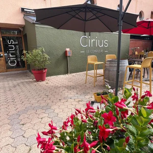 HOTEL RESTAURANT CIRIUS，位于蒙特龙莱班的酒店