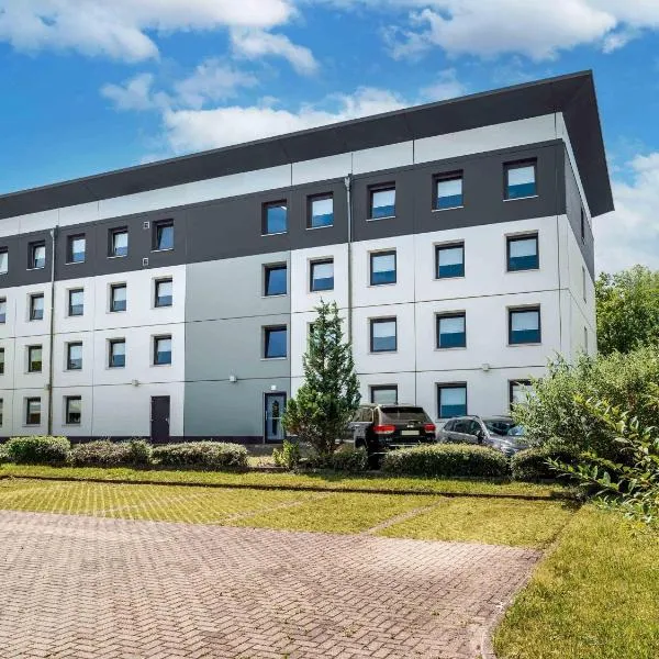 B&B HOTEL Freiburg-West，位于弗莱堡的酒店