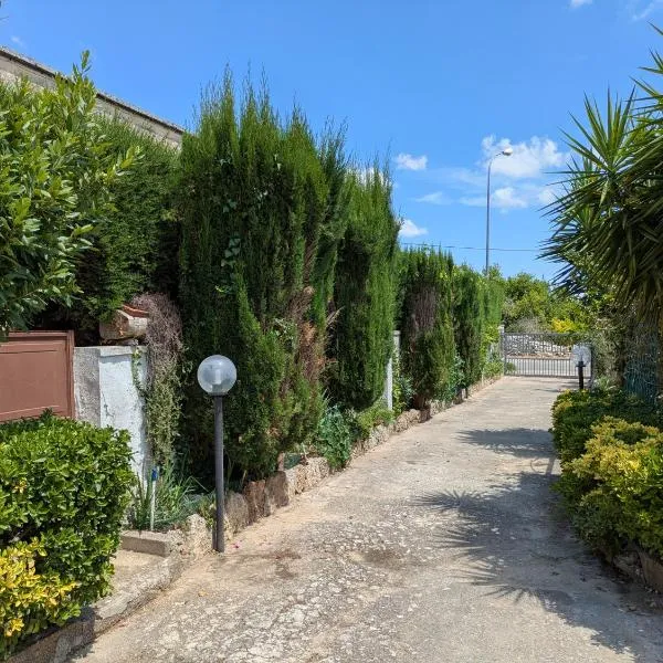 Casa Aurora - Nel cuore del Salento，位于斯科拉诺的酒店