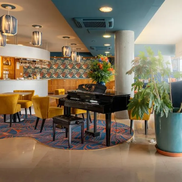 Hotel Le Grand Pavois，位于费康的酒店
