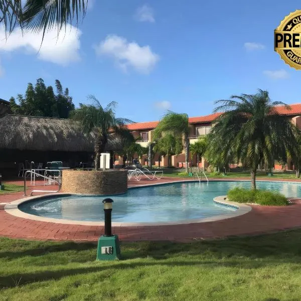 Aruba , Eagle Beach Townhouse，位于棕榈滩的酒店
