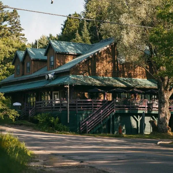 MacTaverne，位于瓦尔达维德的酒店