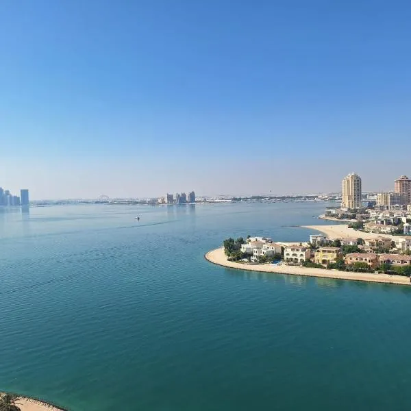 Pearl of Viva Bahriya luxury studio，位于多哈的酒店