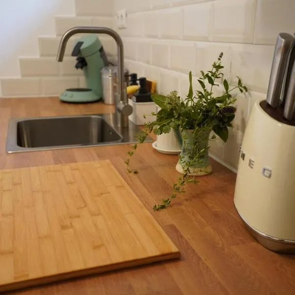 Klein & Fein - small & beautiful，位于Handthal的酒店