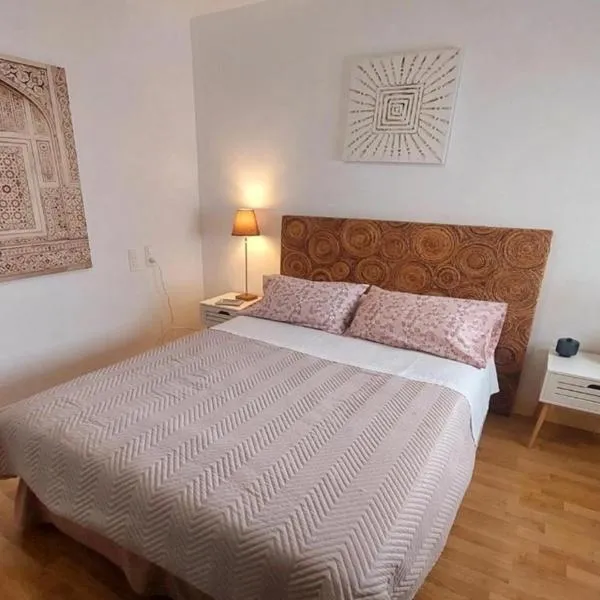 Victoria Stay Terraza Vistas y Garaje incluido,位于阿尔卡拉拉雷亚尔的酒店