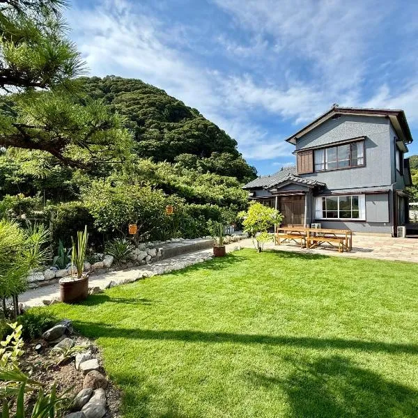 鴨川シーサイドヴィラ，位于鸭川市的酒店