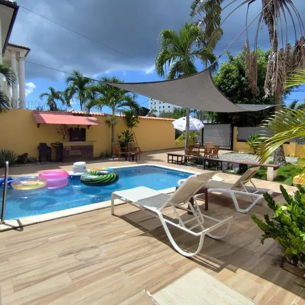 Cruce Caribeña，位于博卡奇卡的酒店