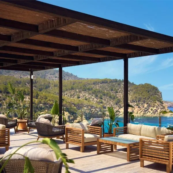 Cala San Miguel Ibiza Resort, Adults only, Curio Collection by Hilton，位于圣米格尔港的酒店