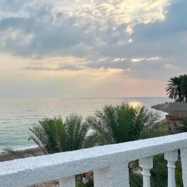 Wadi shab Beach Resort，位于苏尔的酒店