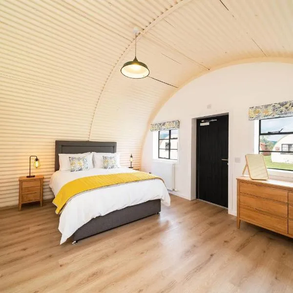 Cultybraggan Hut 35，位于科姆里的酒店