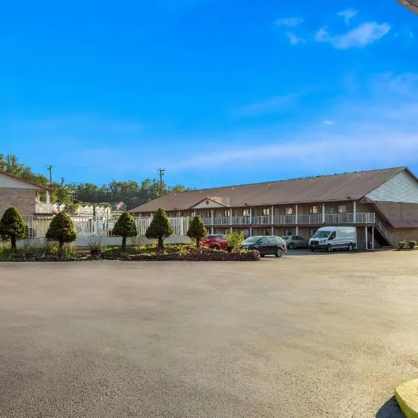 Days Inn by Wyndham Huntington，位于Pea Ridge的酒店