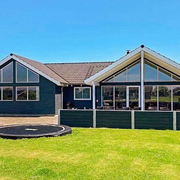 Luxury Retreat by the Sea - By Traum Ferienwohnungen，位于霍如帕的酒店