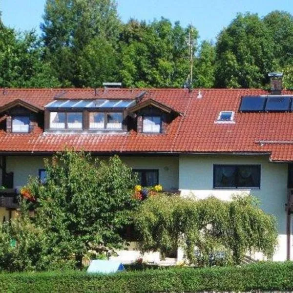 Ferienhaus Evi，位于Zachenberg的酒店