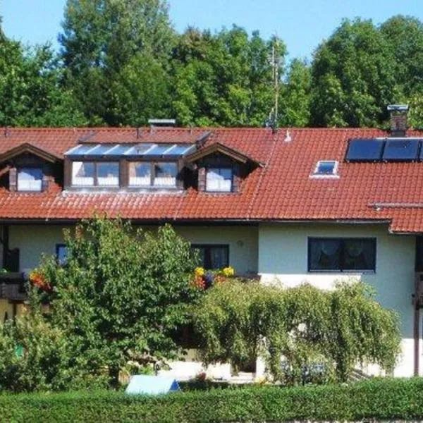 Ferienhaus Evi，位于Dösingerried的酒店