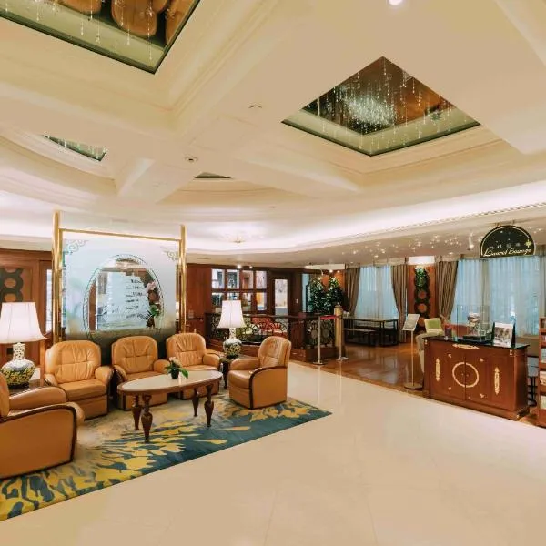 台北长荣桂冠酒店，位于台北的酒店