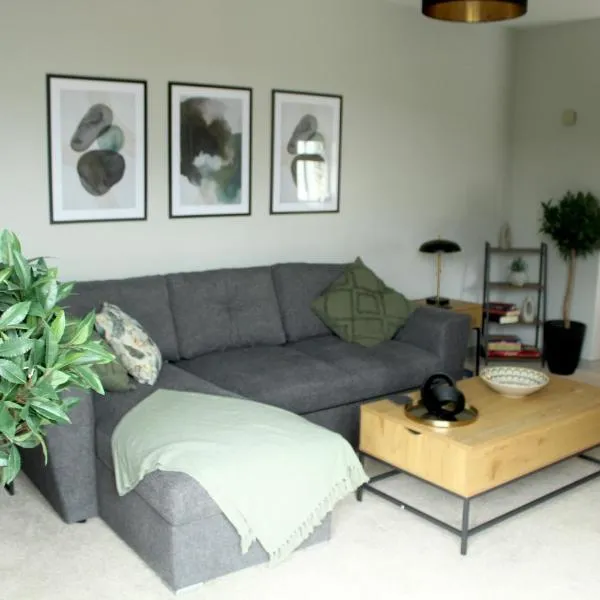 Riverside Haven in Ardara，位于阿达拉的酒店