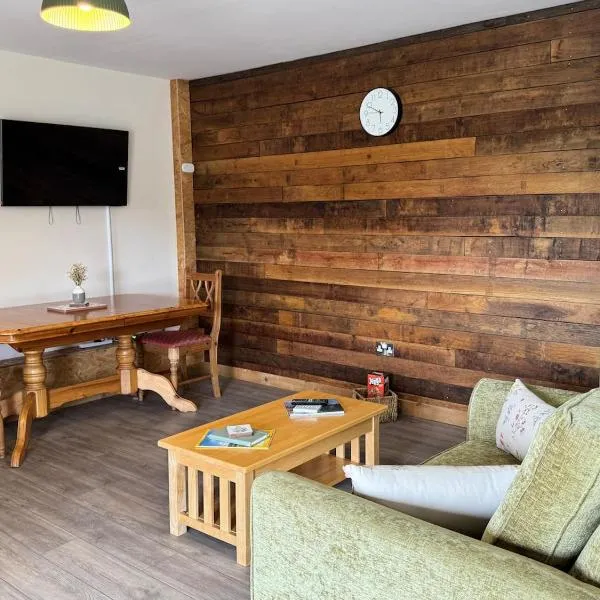 The Hugo stable Cosy getaway in Hambledon，位于Soberton的酒店