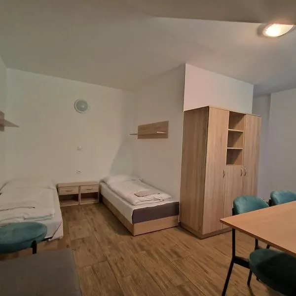 Rekreačné zariadenie Javorinka，位于旧图拉的酒店