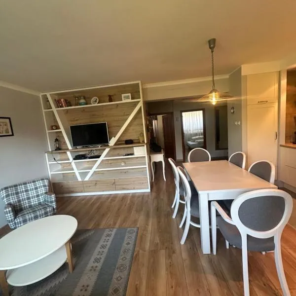 APARTAMENT MIESZKANIE NA WYŁĄCZNOŚĆ blisko centrum，位于斯武普斯克的酒店