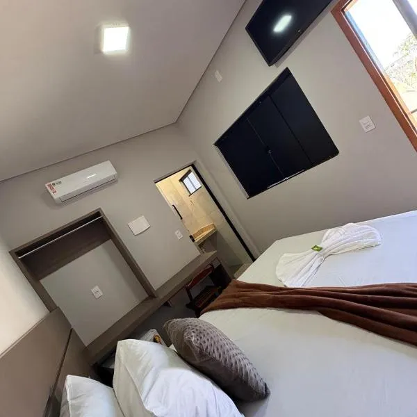 Belke Hotel，位于Mineiros的酒店