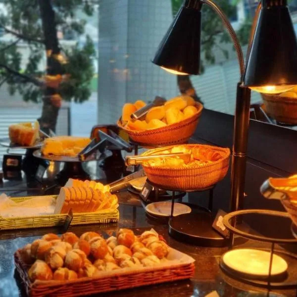 Paraíso Suítes by Charlie，位于圣保罗的酒店