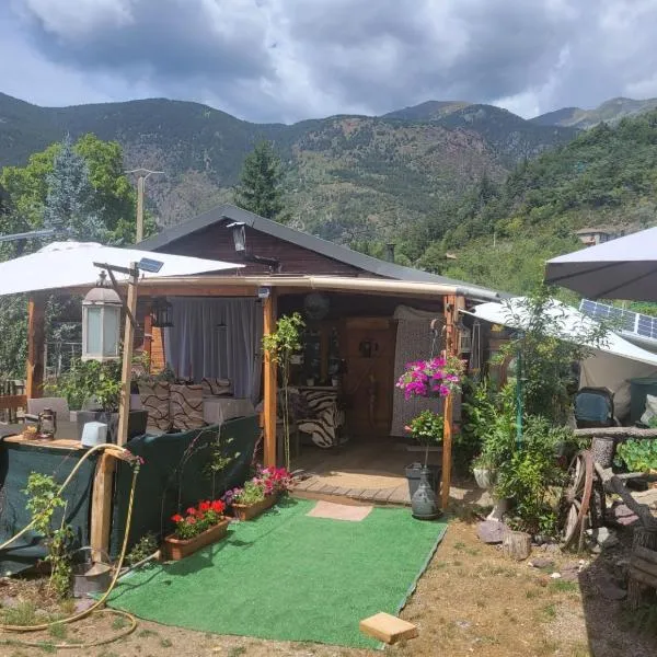 LA CABANE, petite chambre agréable chez l'habitant, maison toute en bois，位于瓦尔代布洛尔的酒店