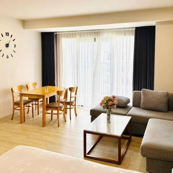 La Casa Nha Trang - GoldCoast Tower, Yellow-Amber-Beach & Lotte Mall，位于芽庄的酒店