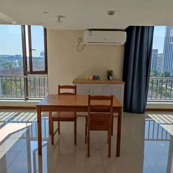 iNestin Shanghai Apt Waigaoqiao，位于上海的酒店