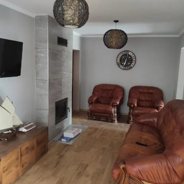 Golden House，位于胡斯特的酒店