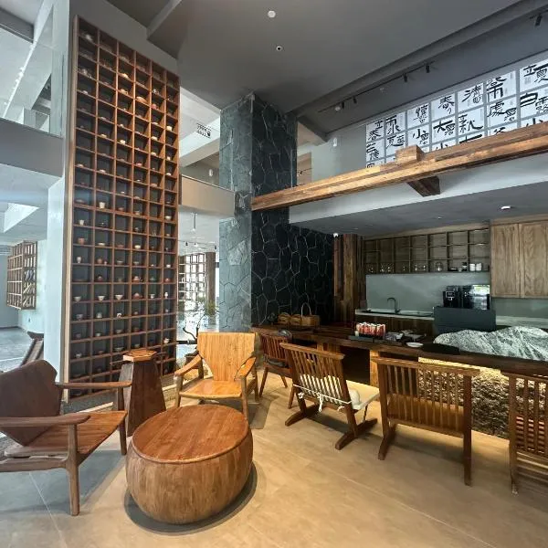 San-He-Brook Hotel，位于张家界的酒店