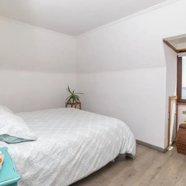 Hostal La Cofa，位于维纳德马的酒店