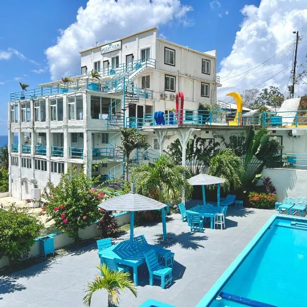 Ocean View Hotel and Restaurant，位于罗阿坦的酒店