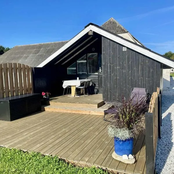 Feriehytte - Lille Knudsgaard，位于洛肯的酒店