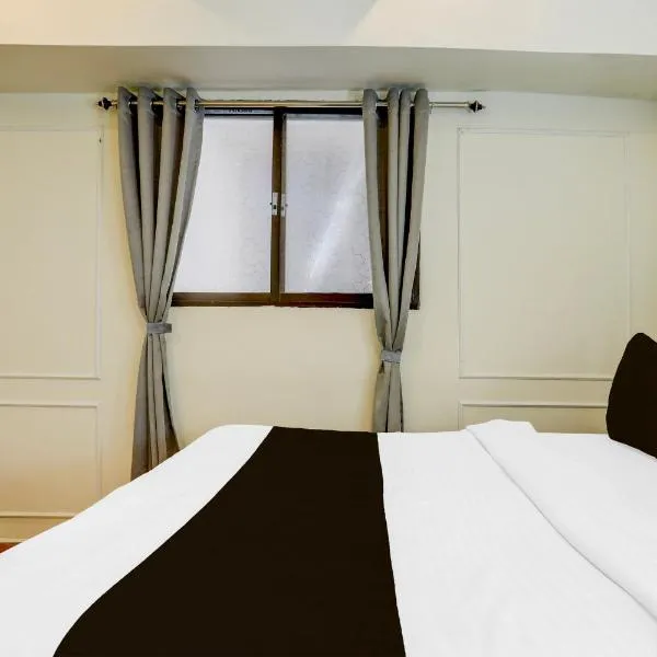 Super Hotel O Kings Hotel & Banquet，位于西里古里的酒店