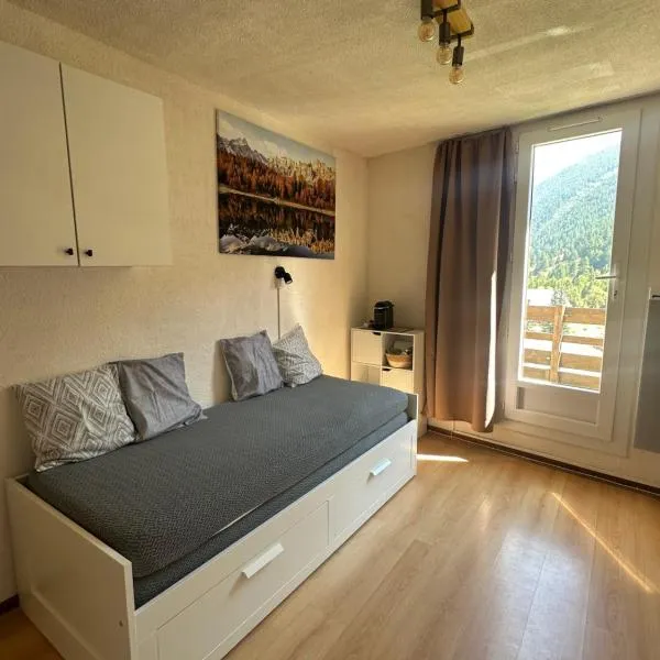 Studio Pablotin du Queyras，位于阿布列的酒店
