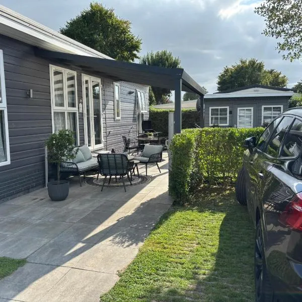 Huis Frieda am See, Nähe Arnheim，位于Lathum的酒店