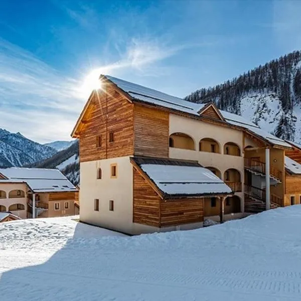Appartement 4 pièces pour 6-8 personnes, 2 chambres, 1 cabine, 2 canapés-lit double dans le salon, au pied des pistes et piscine l'été, wifi fibre，位于阿尔维厄的酒店