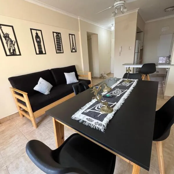 Departamento centrico Avenida Cordoba Edificio Campanarios XIX，位于埃斯佩兰萨的酒店