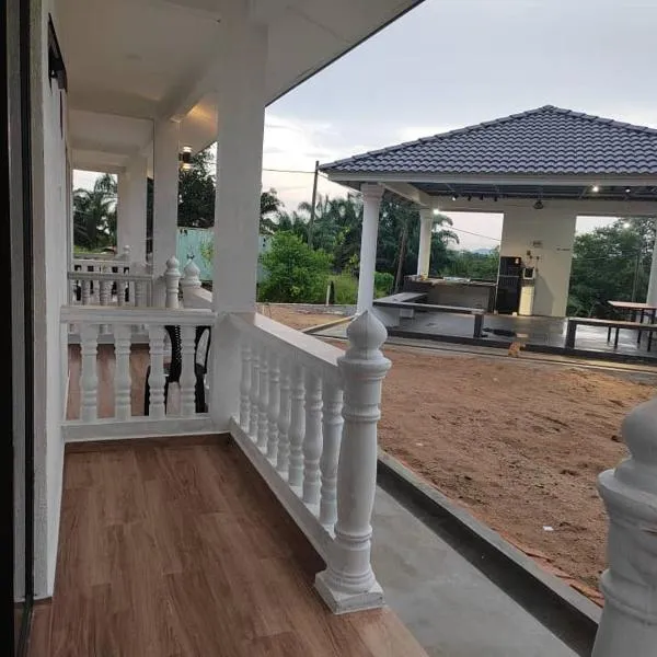 Embun Lodg，位于淡马鲁的酒店