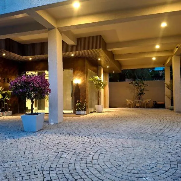 SUMMER88 Boutique Hotel Azara, 4 Km from Airport, Near Kamakhya Temple，位于古瓦哈提的酒店