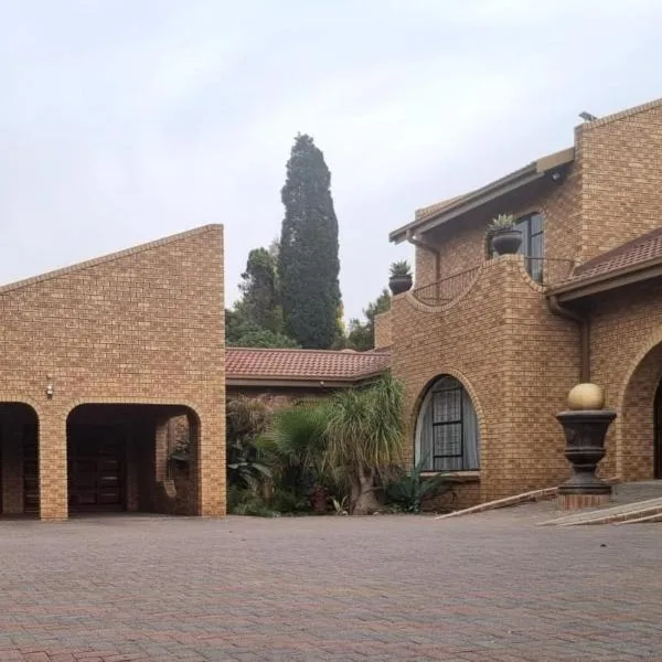 5 on Ash，位于范德拜尔帕克的酒店