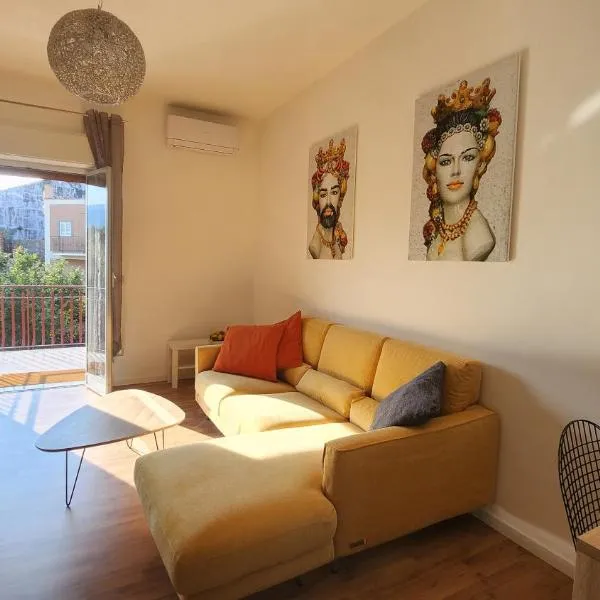 Appartamento Agrumi，位于林瓜格洛萨的酒店