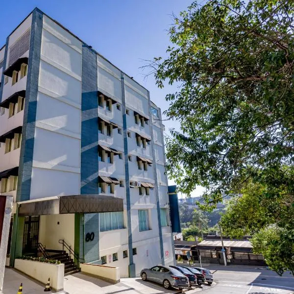 Padom Business Hotel，位于布拉干萨-保利斯塔的酒店