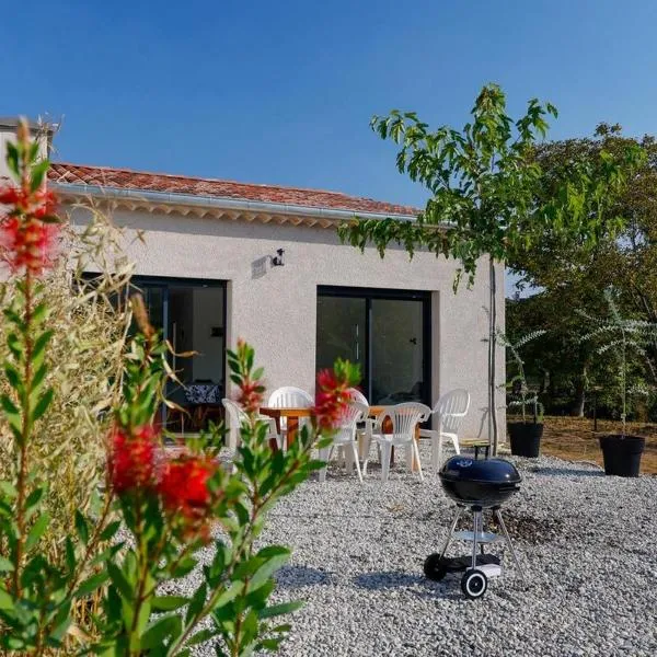 Gîte des Lauriers Roses，位于Laurac-en-Vivarais的酒店