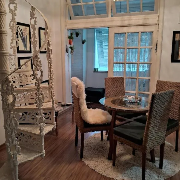 Loft dentro do Palácio Quitandinha，位于彼得罗波利斯的酒店