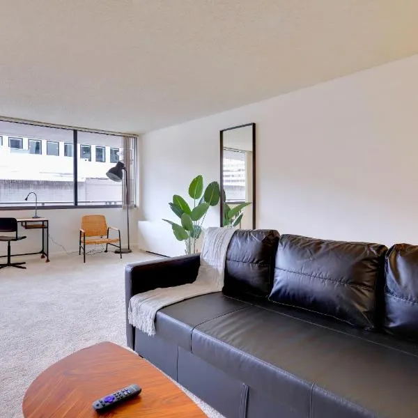 Apartment Near to Metro Station at Crystal city，位于阿林顿的酒店