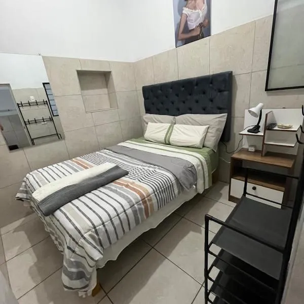 Albano apartamento 3 en tu refugio Chosica，位于卢里甘乔的酒店