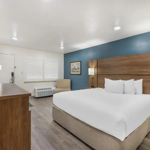 贝斯特韦斯特钟楼酒店，位于比林斯的酒店