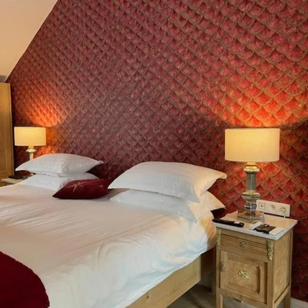 The Lovelace Residence by Threads of Time Hotel Bruges，位于布鲁日的酒店