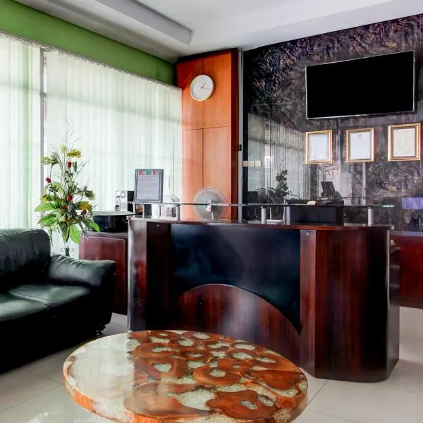 Dancenter Amanah Sehajtera，位于梭罗的酒店